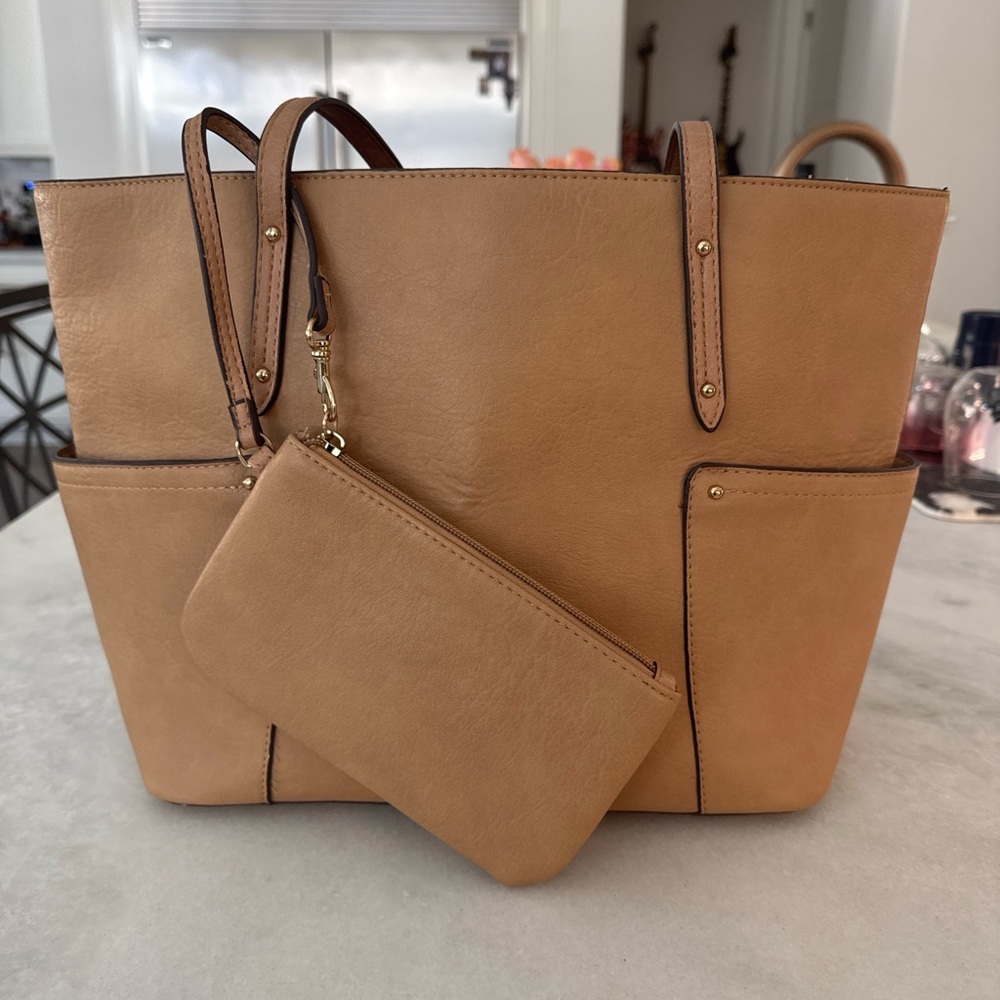 Kelly & Katie Tan Shoulder Bag with Pouch